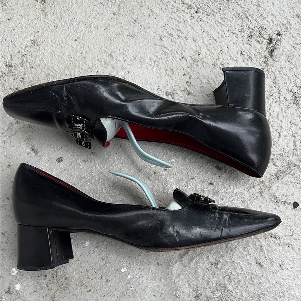 Moschino kitten heels